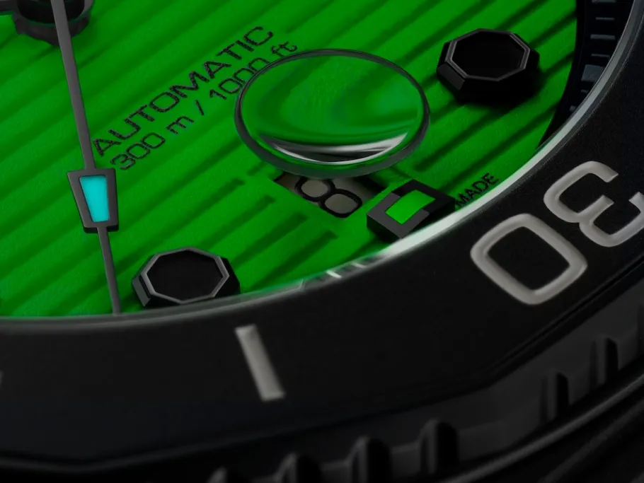 Shop TAG Heuer Aquaracer Professional 300 Date