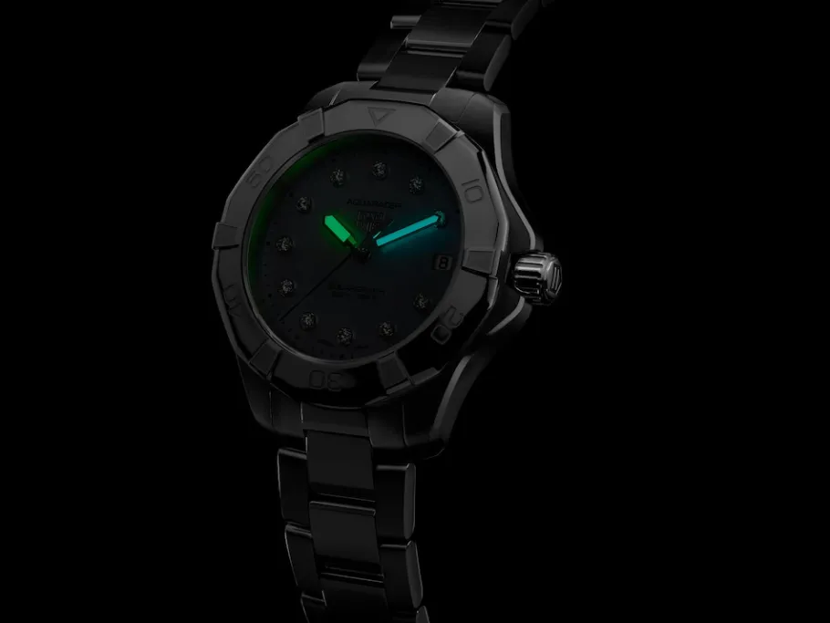 Online TAG Heuer AQUARACER PROFESSIONAL 200 SOLARGRAPH