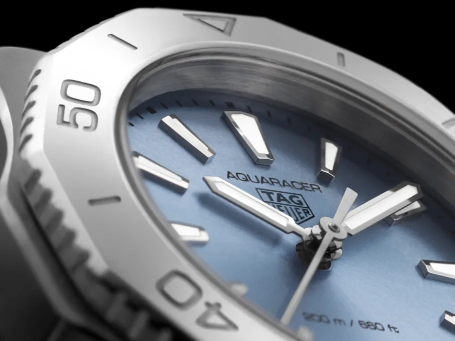 Flash Sale TAG Heuer Aquaracer Professional 200