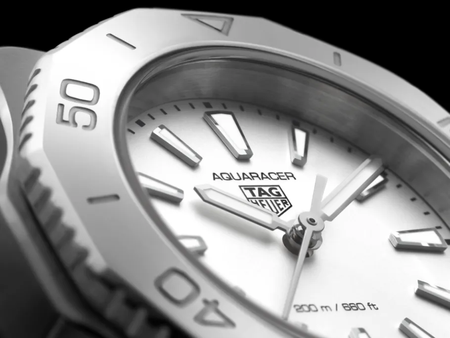 Outlet TAG Heuer Aquaracer Professional 200